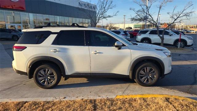 new 2024 Nissan Pathfinder car, priced at $40,240