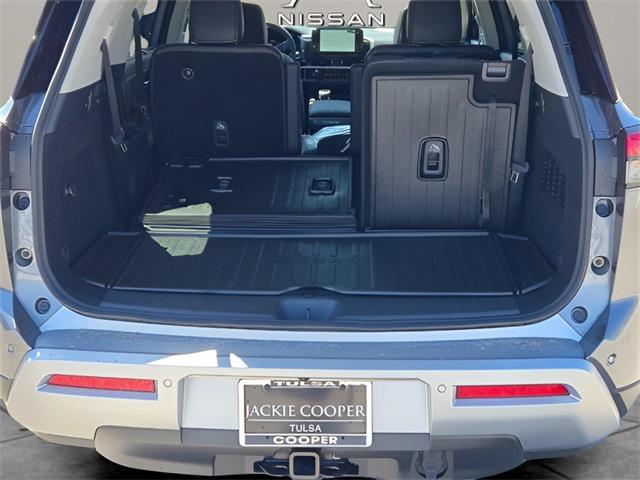 new 2025 Nissan Pathfinder car, priced at $53,101