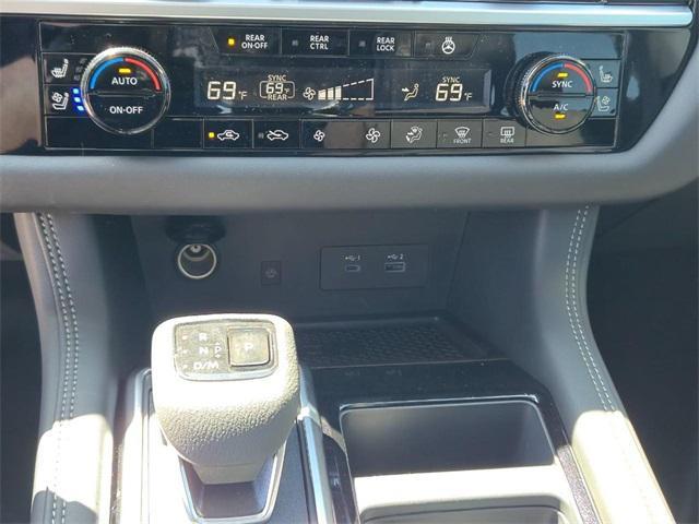 new 2025 Nissan Pathfinder car, priced at $53,101