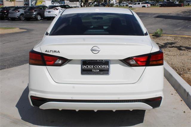 new 2025 Nissan Altima car, priced at $24,877