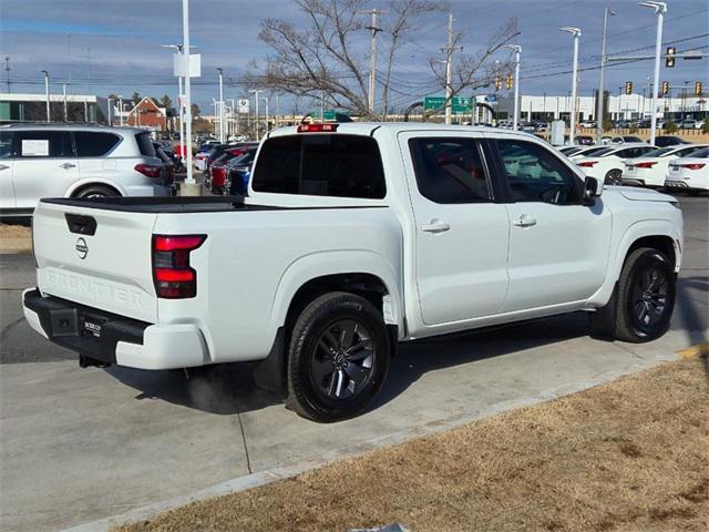 new 2025 Nissan Frontier car, priced at $37,926