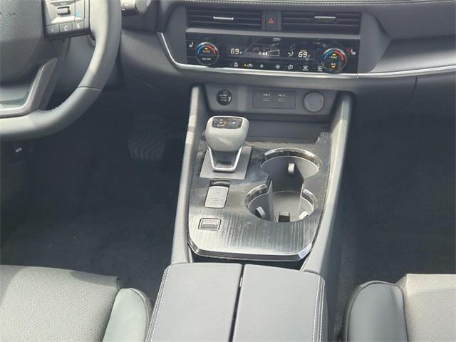 new 2025 Nissan Rogue car, priced at $33,723