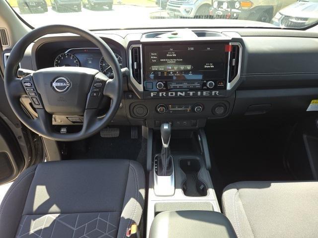 new 2025 Nissan Frontier car, priced at $32,555