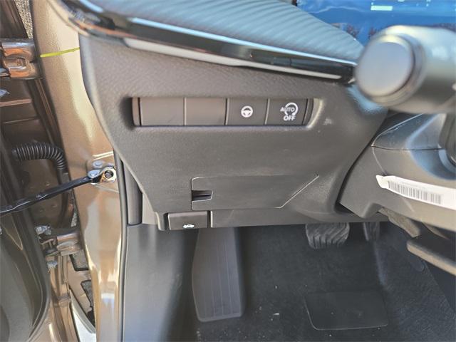new 2025 Nissan Kicks car, priced at $28,095