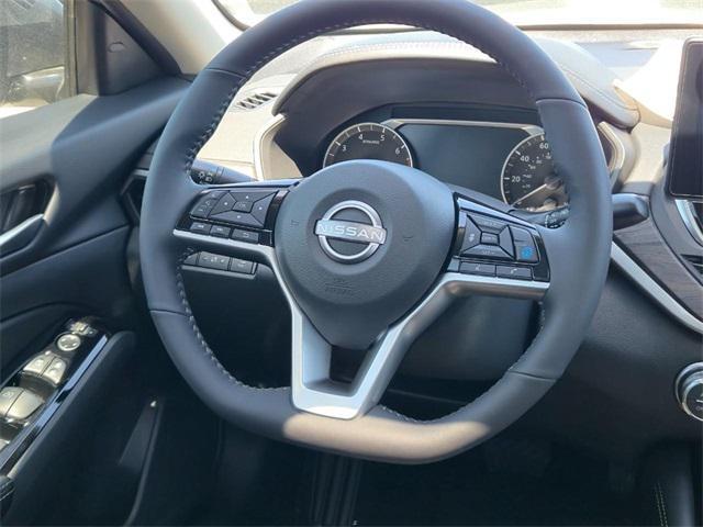 new 2025 Nissan Altima car, priced at $34,285