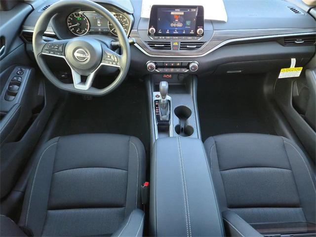 new 2025 Nissan Altima car, priced at $28,900