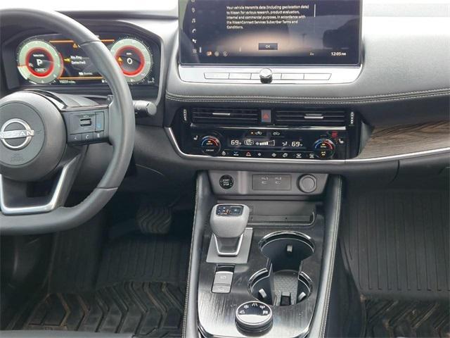 used 2024 Nissan Rogue car, priced at $35,092