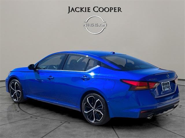 new 2025 Nissan Altima car, priced at $34,209
