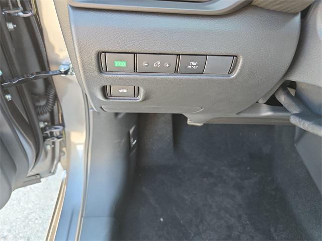 new 2025 Nissan Sentra car, priced at $22,810