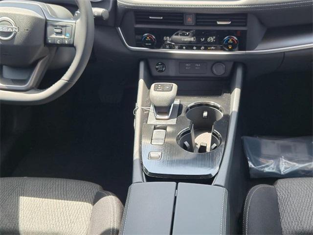 new 2025 Nissan Rogue car, priced at $31,665