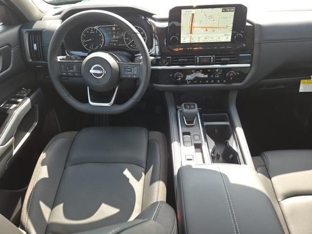 new 2025 Nissan Pathfinder car, priced at $46,967