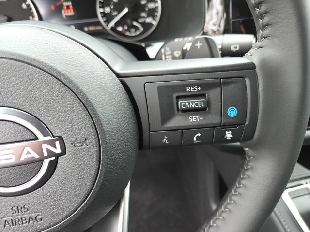 new 2025 Nissan Pathfinder car, priced at $42,012