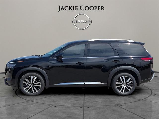 new 2025 Nissan Pathfinder car, priced at $53,576