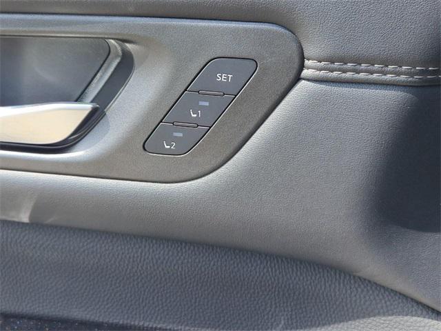 new 2025 Nissan Pathfinder car, priced at $53,576