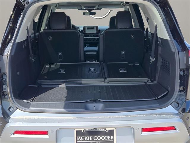 new 2025 Nissan Pathfinder car, priced at $53,576