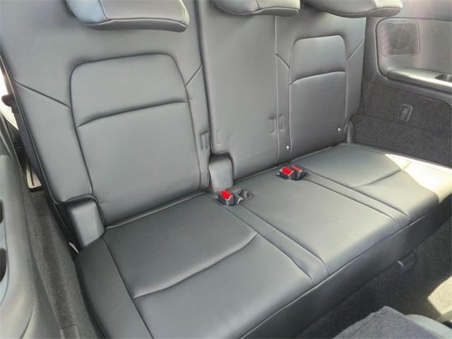 new 2025 Nissan Pathfinder car, priced at $54,019