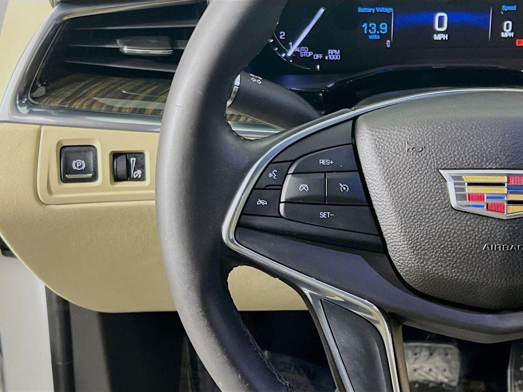 used 2017 Cadillac XT5 car, priced at $14,228