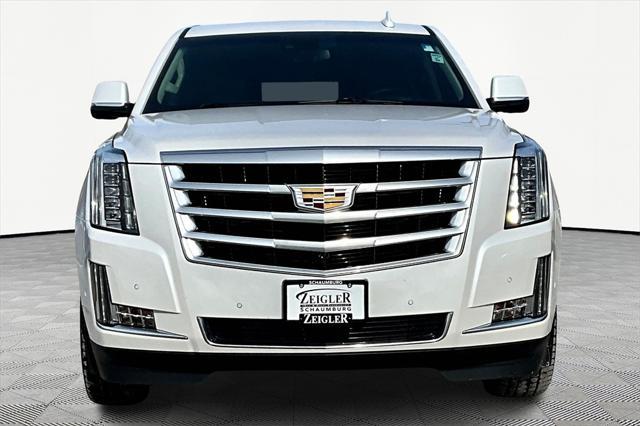 used 2019 Cadillac Escalade ESV car, priced at $32,811