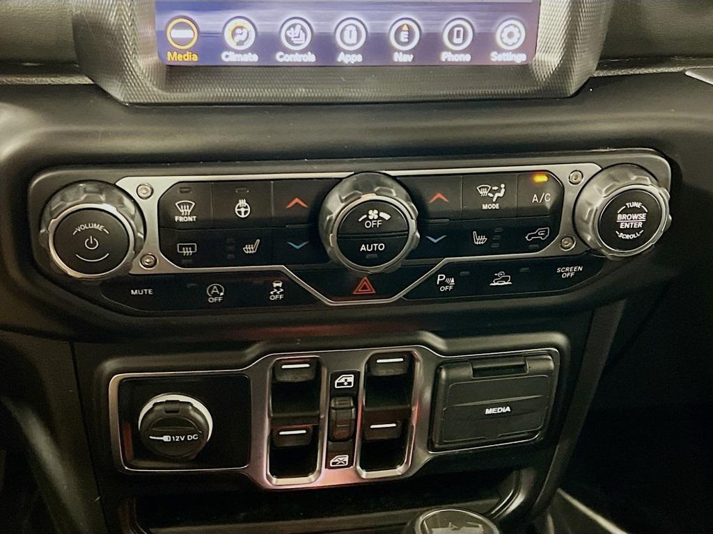 used 2021 Jeep Wrangler Unlimited car, priced at $33,100