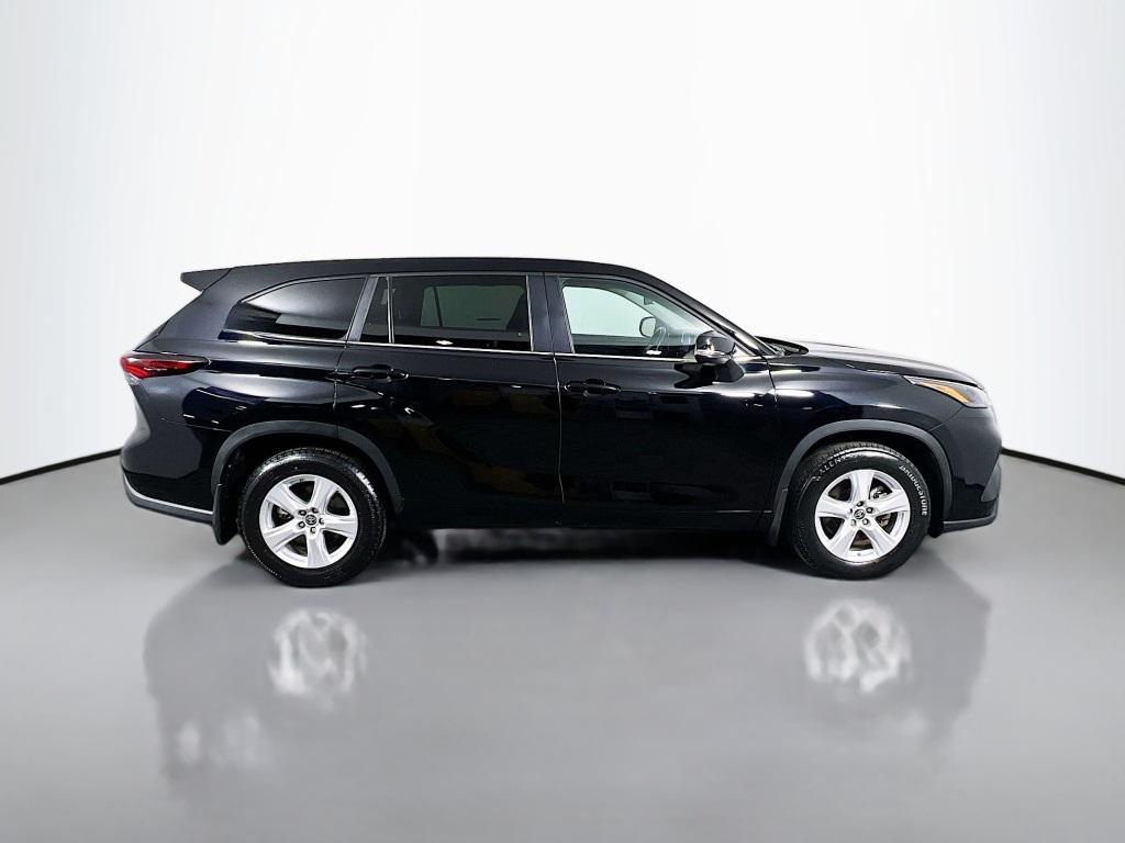 used 2024 Toyota Highlander car, priced at $34,341