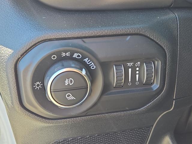 used 2021 Jeep Gladiator car, priced at $29,302
