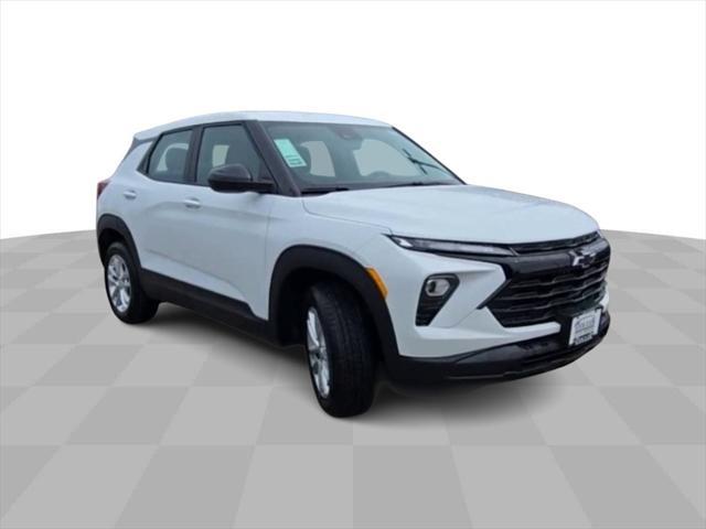 new 2025 Chevrolet TrailBlazer car, priced at $24,000