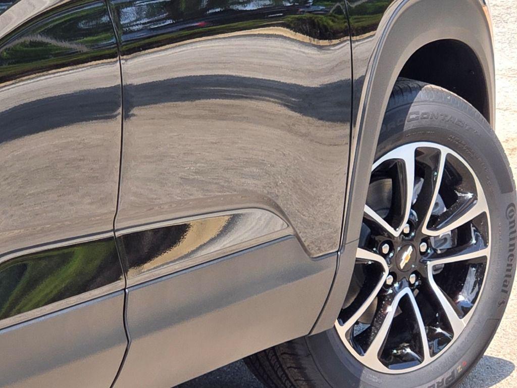 new 2026 Chevrolet TrailBlazer car, priced at $25,430
