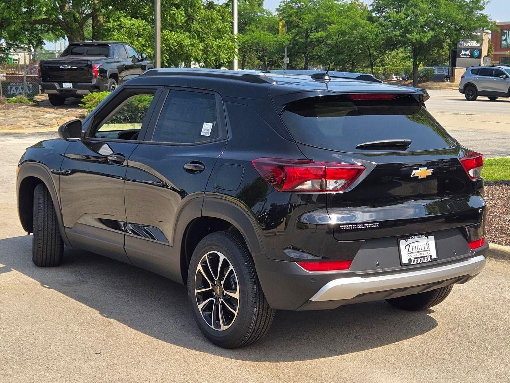 new 2026 Chevrolet TrailBlazer car, priced at $25,430