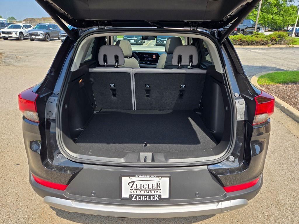 new 2026 Chevrolet TrailBlazer car, priced at $25,430