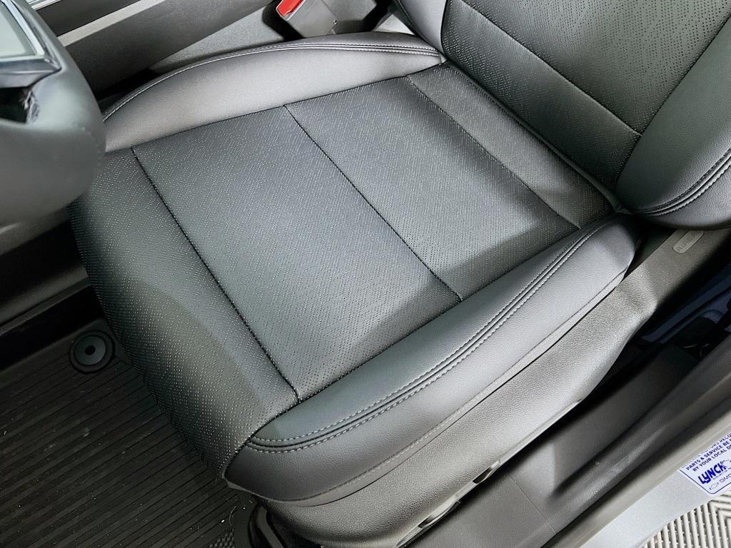 new 2026 Chevrolet Equinox car, priced at $33,023