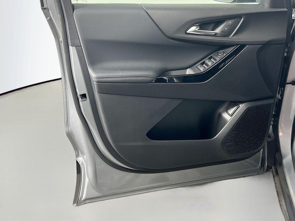 new 2026 Chevrolet Equinox car, priced at $28,310