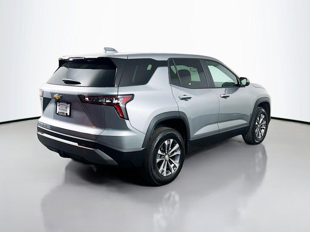 new 2026 Chevrolet Equinox car, priced at $28,310