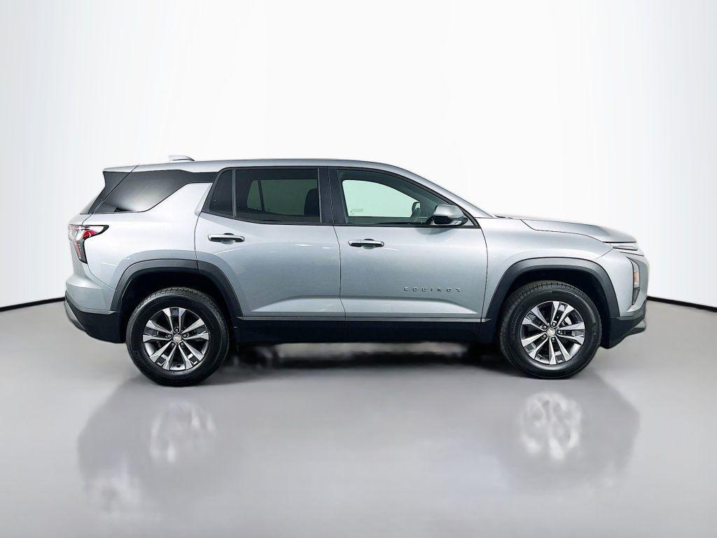 new 2026 Chevrolet Equinox car, priced at $28,310