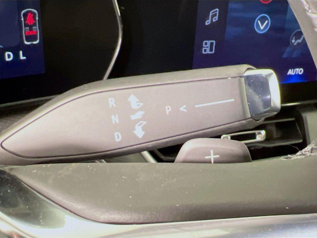 new 2026 Chevrolet Equinox car, priced at $28,310