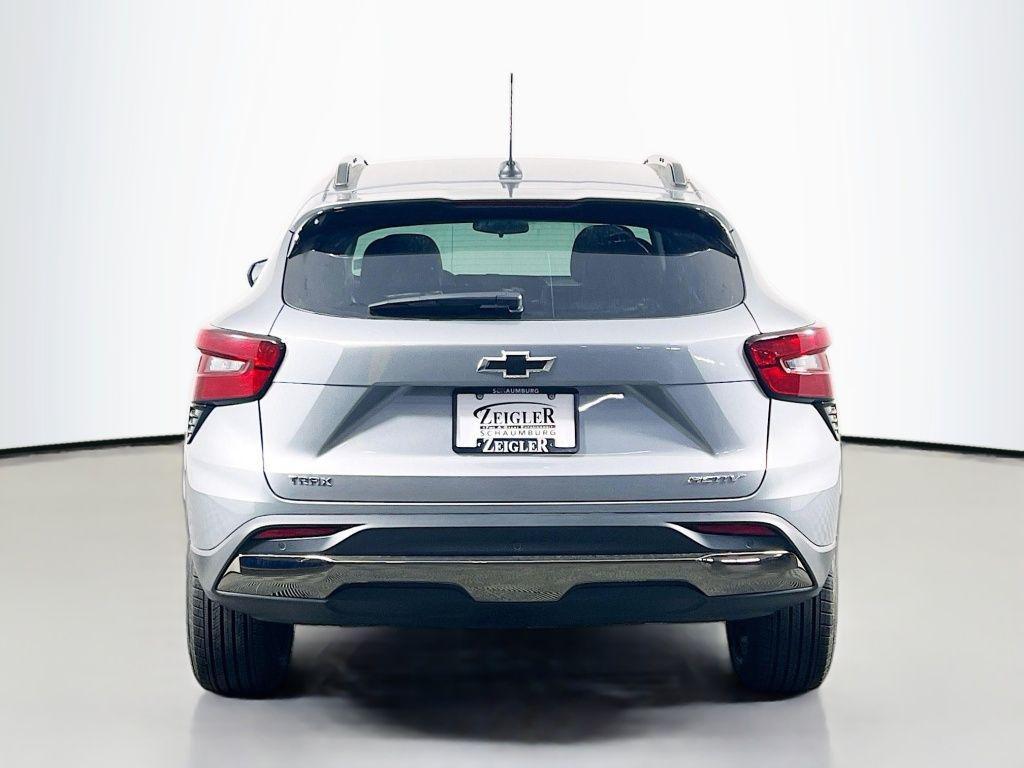 new 2026 Chevrolet Trax car, priced at $27,276