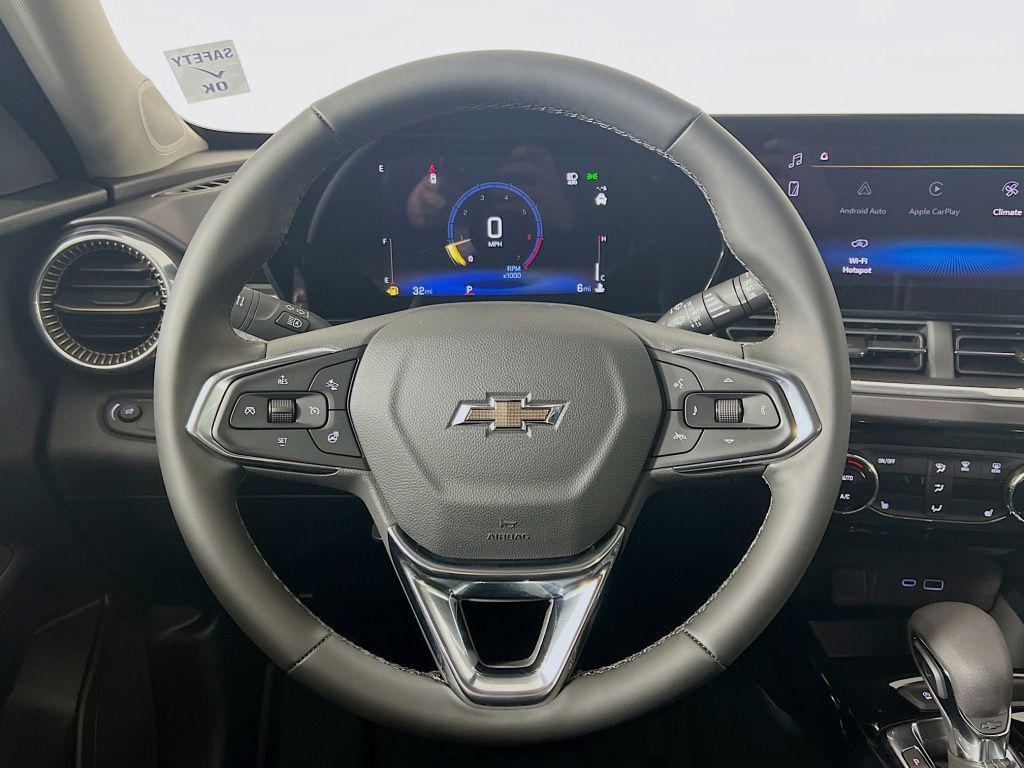 new 2026 Chevrolet Trax car, priced at $27,276