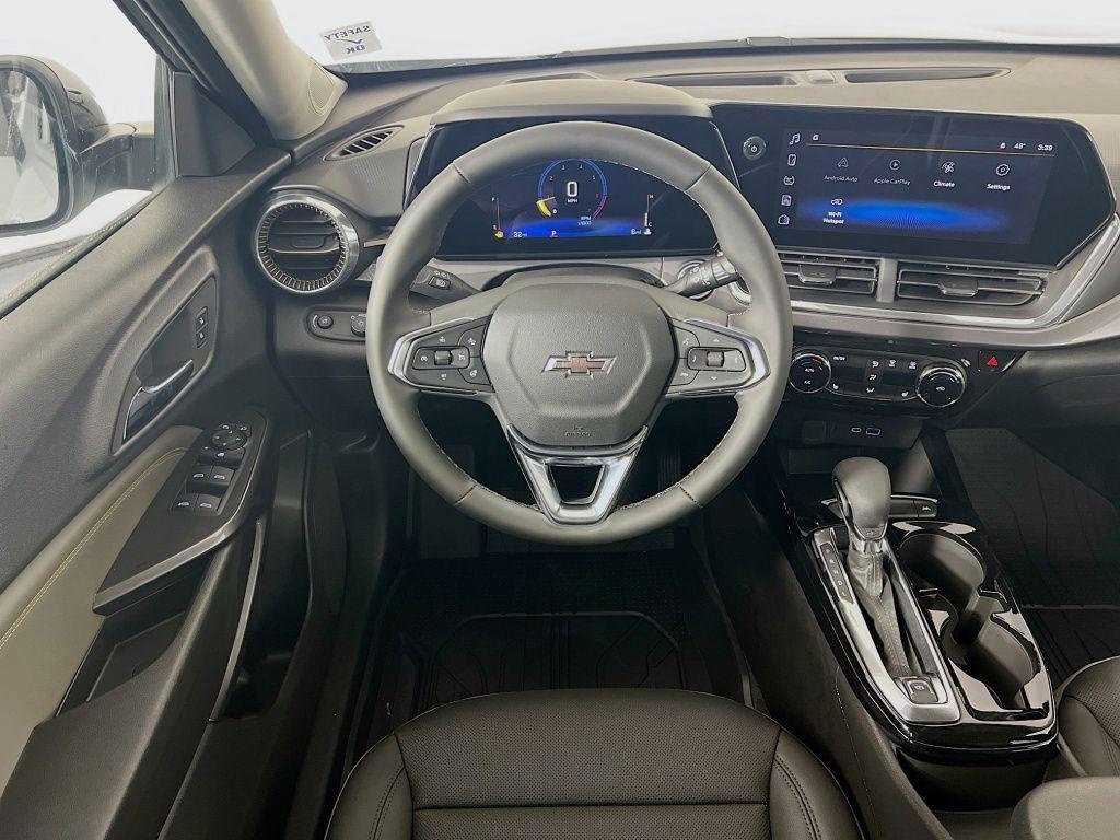 new 2026 Chevrolet Trax car, priced at $27,276