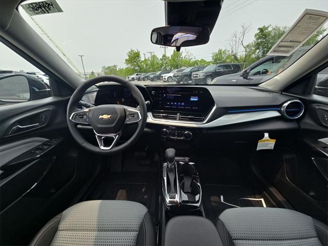 new 2025 Chevrolet Trax car, priced at $24,406