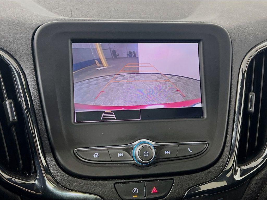 used 2022 Chevrolet Equinox car, priced at $21,938