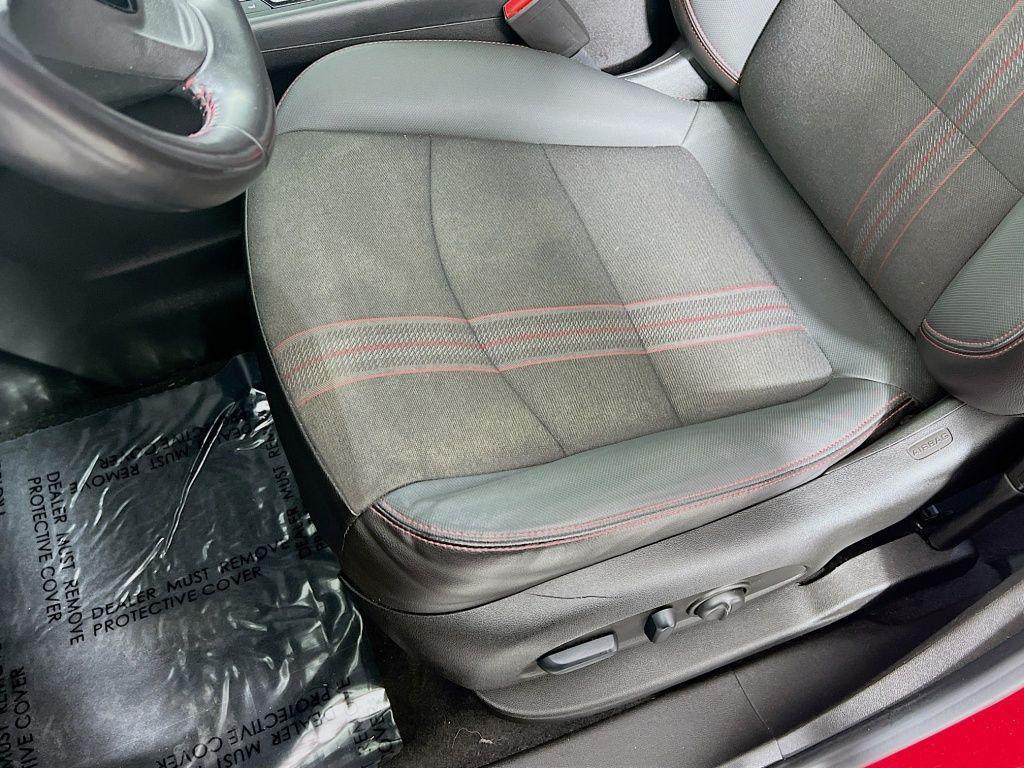 used 2022 Chevrolet Equinox car, priced at $21,938