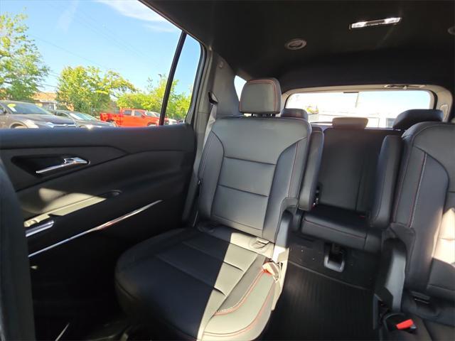 new 2025 Chevrolet Traverse car, priced at $52,944