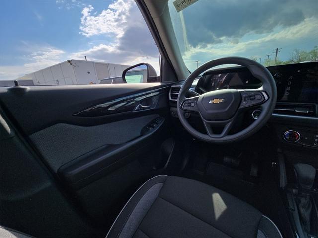 new 2025 Chevrolet TrailBlazer car, priced at $23,500