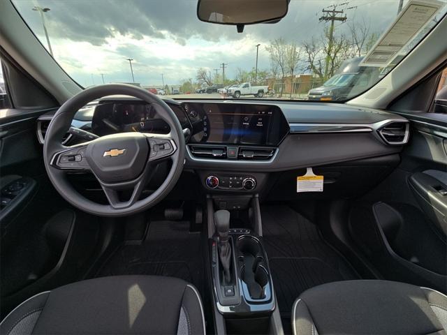 new 2025 Chevrolet TrailBlazer car, priced at $23,500