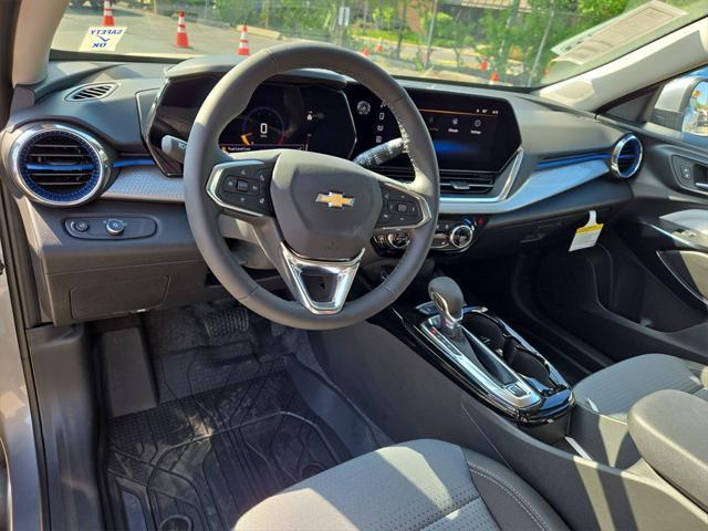 new 2025 Chevrolet Trax car, priced at $23,500
