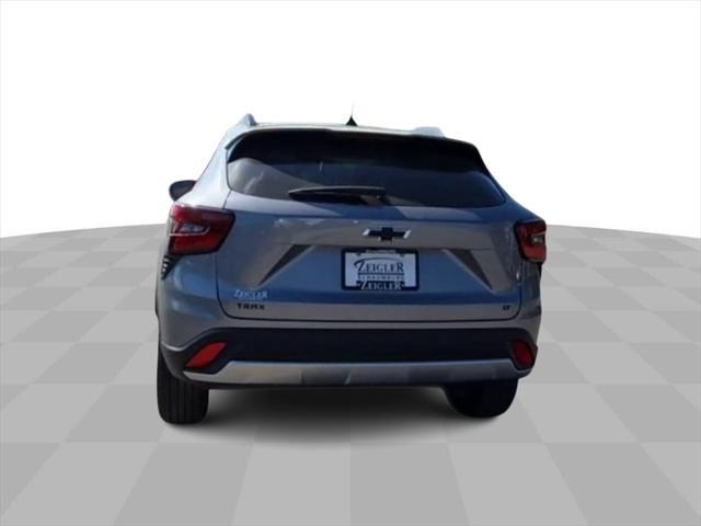 new 2025 Chevrolet Trax car, priced at $23,500