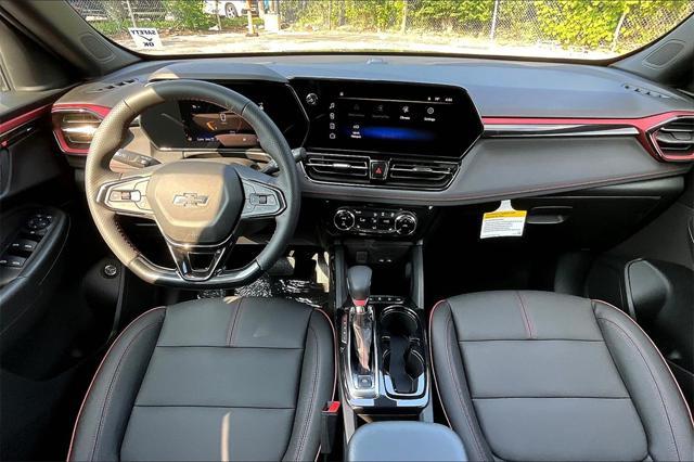 new 2025 Chevrolet TrailBlazer car, priced at $32,220