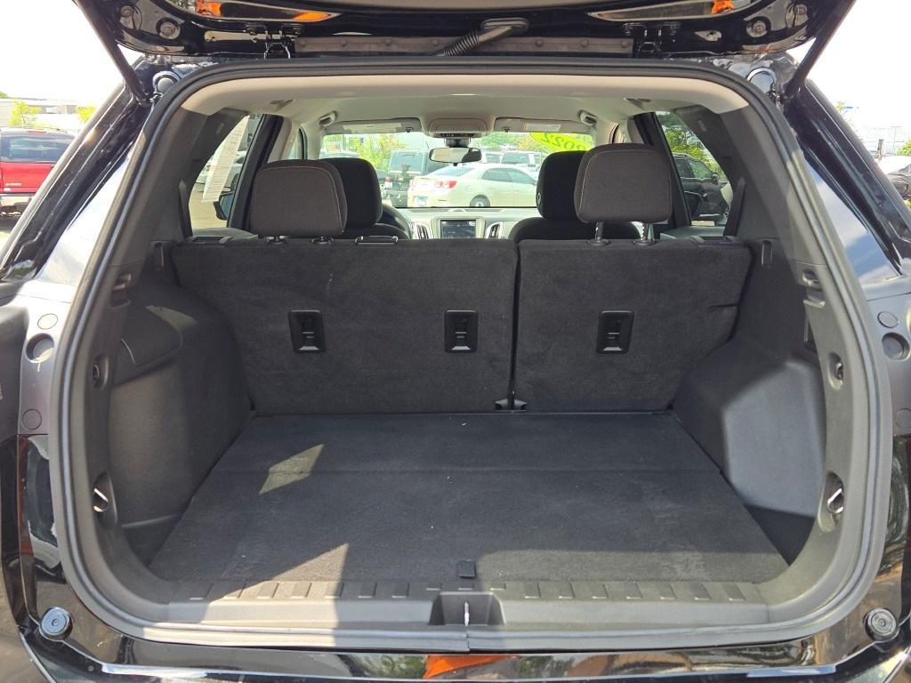 used 2022 Chevrolet Equinox car, priced at $21,500