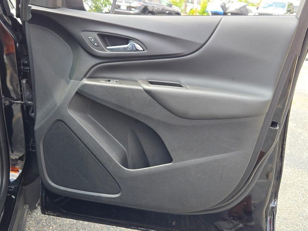 used 2022 Chevrolet Equinox car, priced at $21,500
