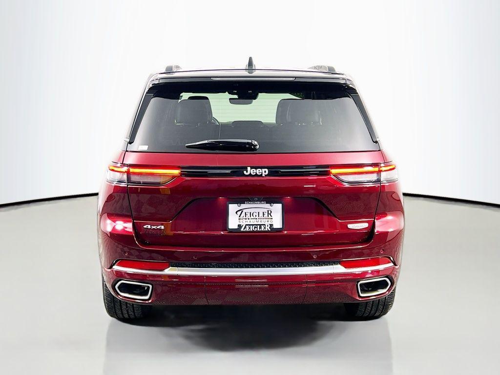 used 2025 Jeep Grand Cherokee car, priced at $49,016