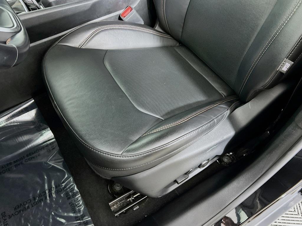 used 2022 Jeep Compass car, priced at $22,400